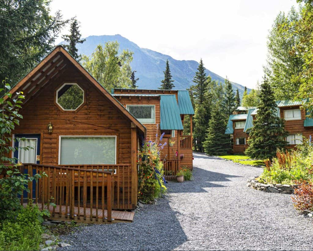 Enjoy a private cabin on a fishing package at drifters lodge.