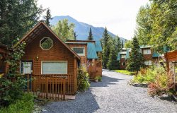 Stay at Drifters Lodge On an alaska Vacation Package